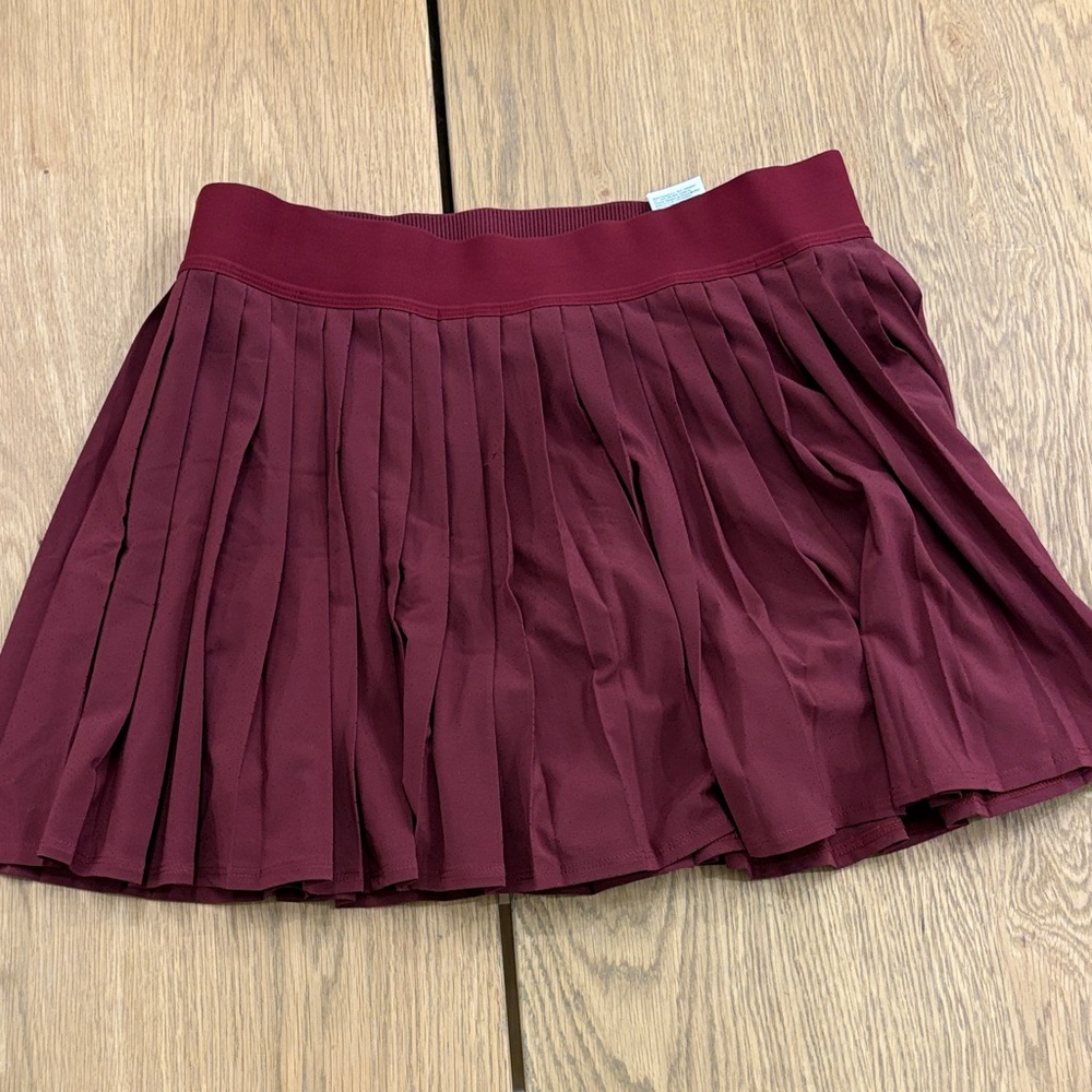 Athleta Maroon Pleated Mini Skirt